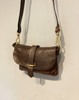 Elsa - Little Shoulder Bag. Leather. Color: Brown. X0001 C1501