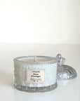 L’Echoppe. Dome Scented Candle - Floral. Chevrefeuille.