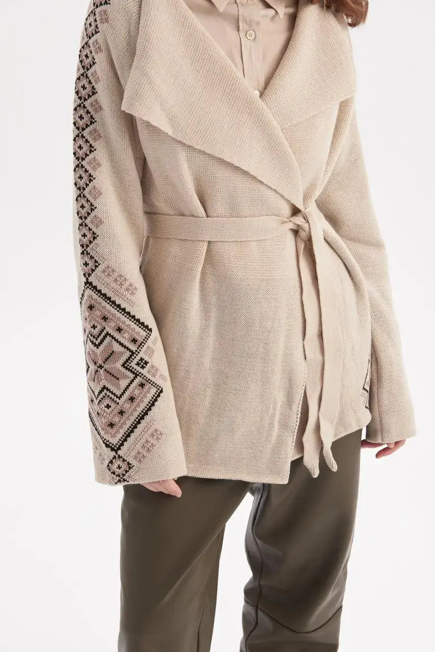 UKR. Knitted Cardigan Kristina Milk