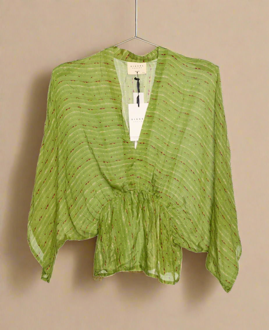 Juno Silk Top - No. 143 Size: M/L