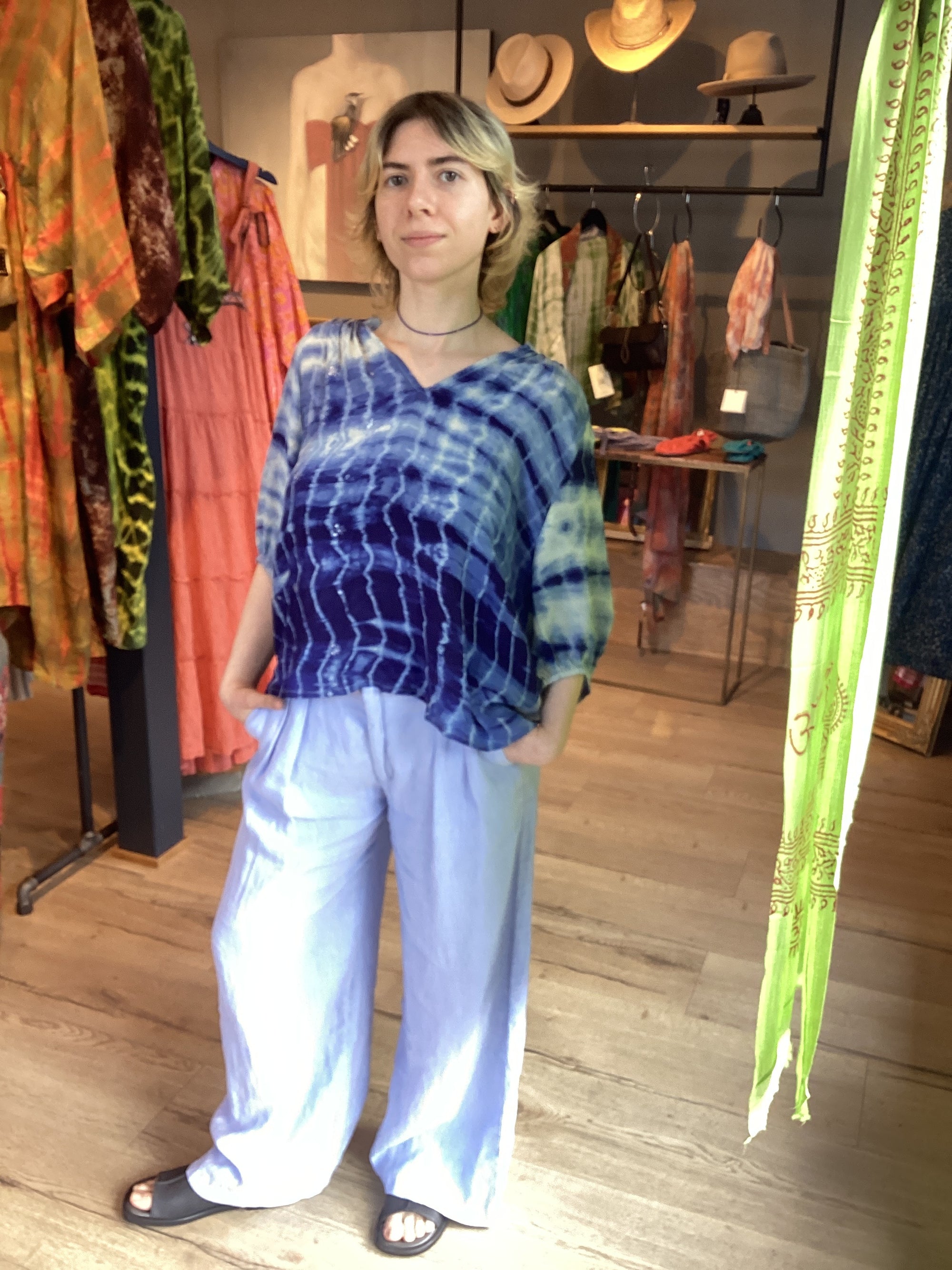 Rosalia Blouse. Size: M/L. No: 39