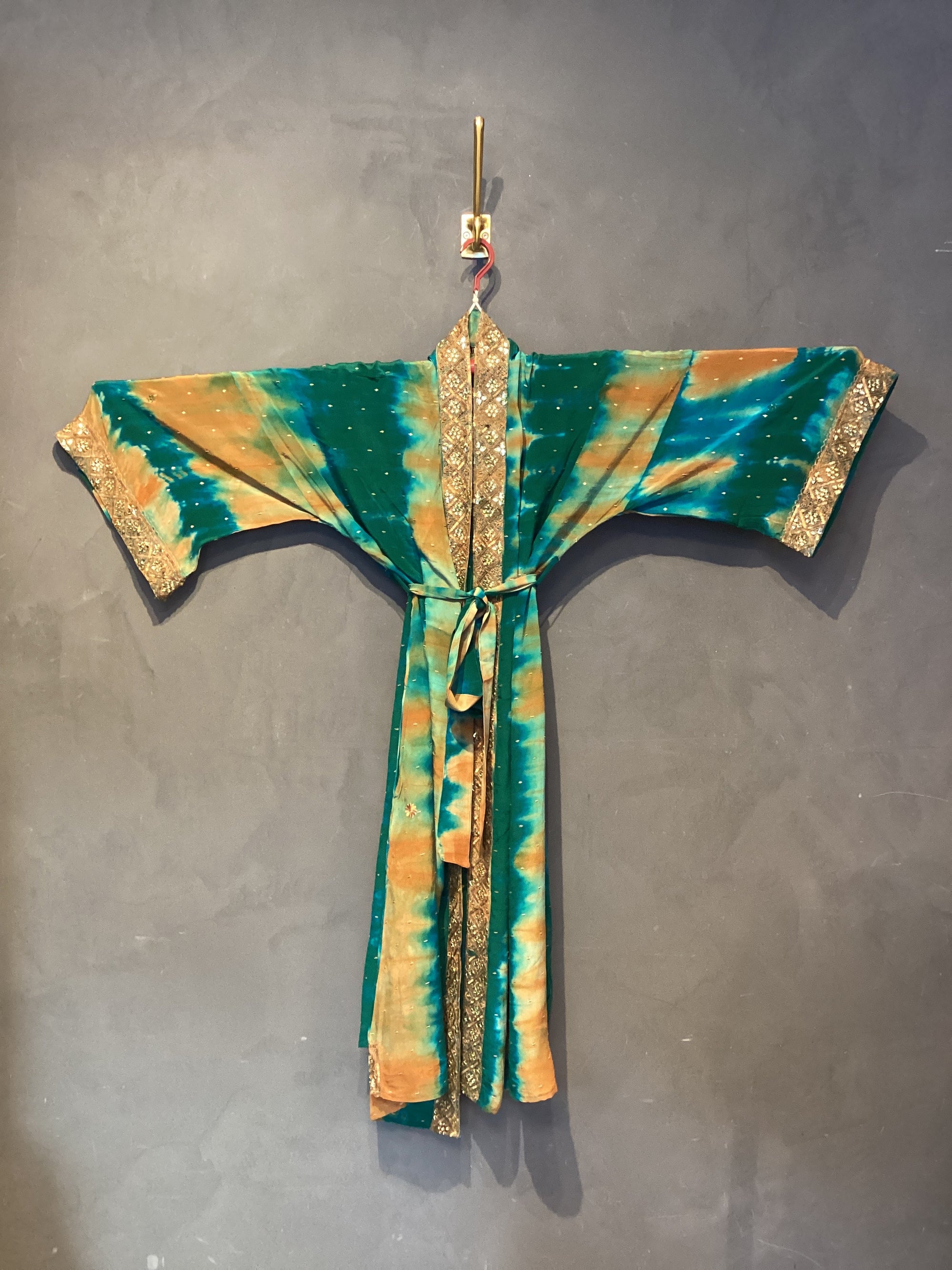Dubai Kimono. One Size. No: 32