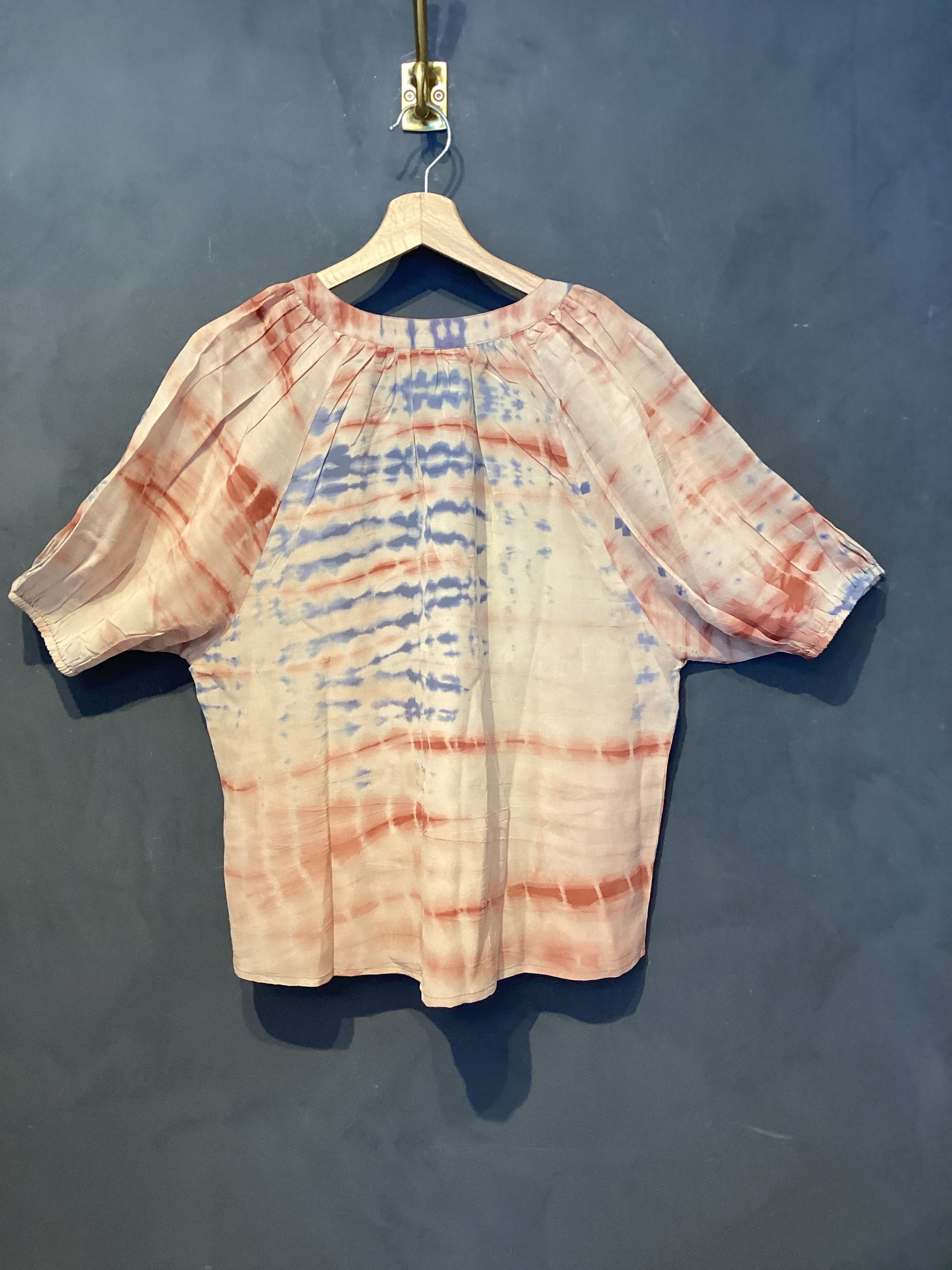 Rosalia Blouse. Size: S/M. No: 37