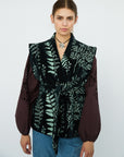 Elsa Vest, Black Iris