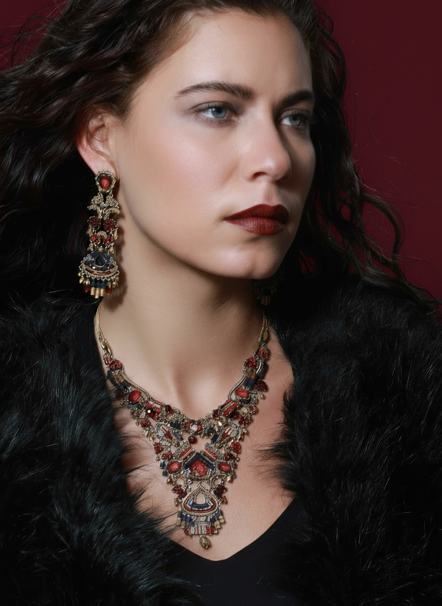 Noble Wine Set, Crimson Necklace. No:581.