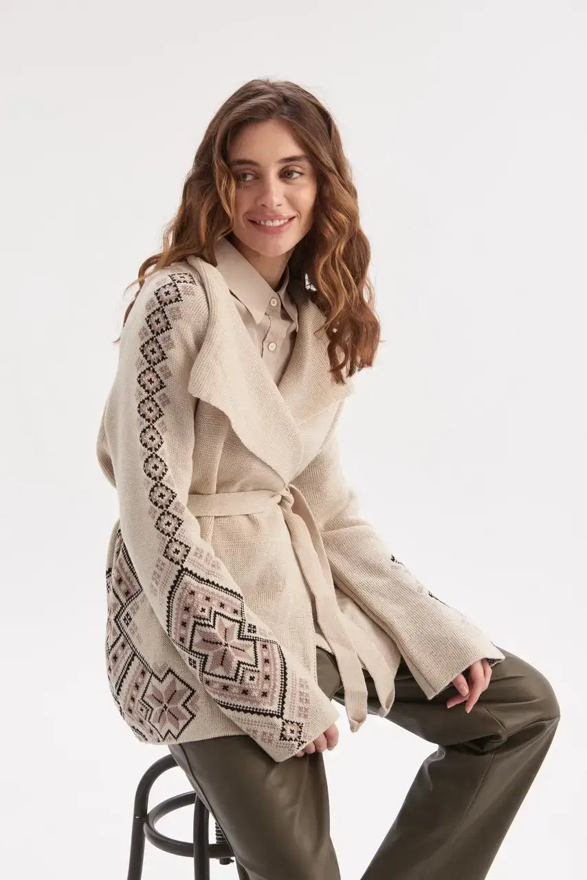 UKR. Knitted Cardigan Kristina Milk