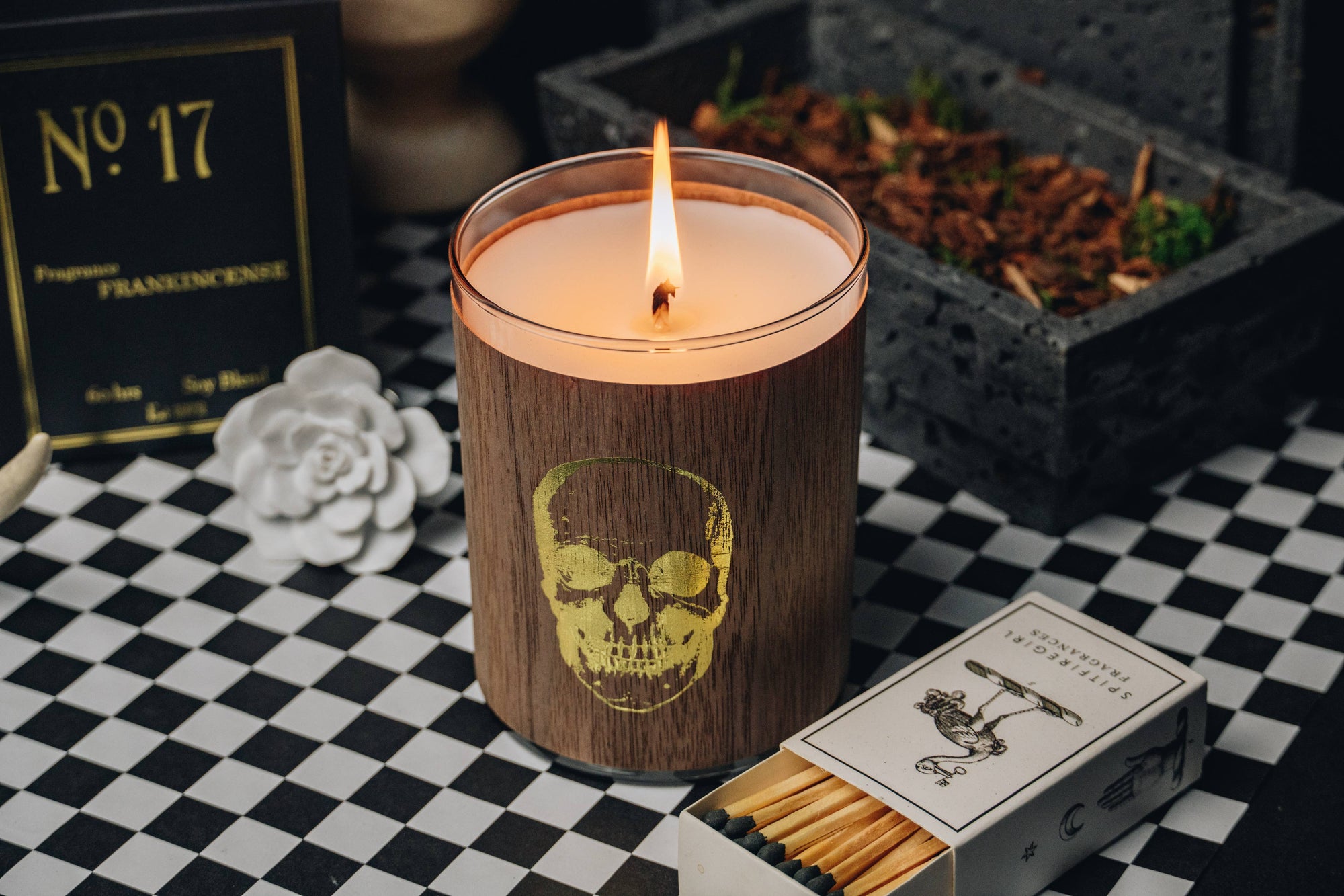 Spitfire Girl.No 17 Gold Skull Frankincense Candle